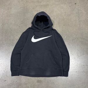 Nike Black Short Sleeve Tee Athletic Comfort